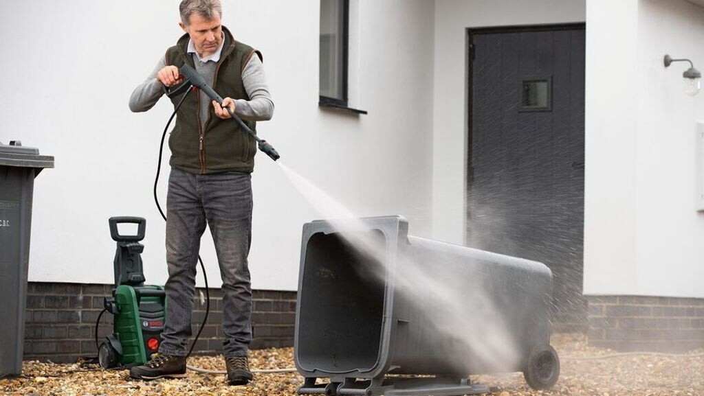 Bosch UniversalAquatak 125