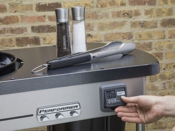 Weber Performer Premium GBS 57 cm black