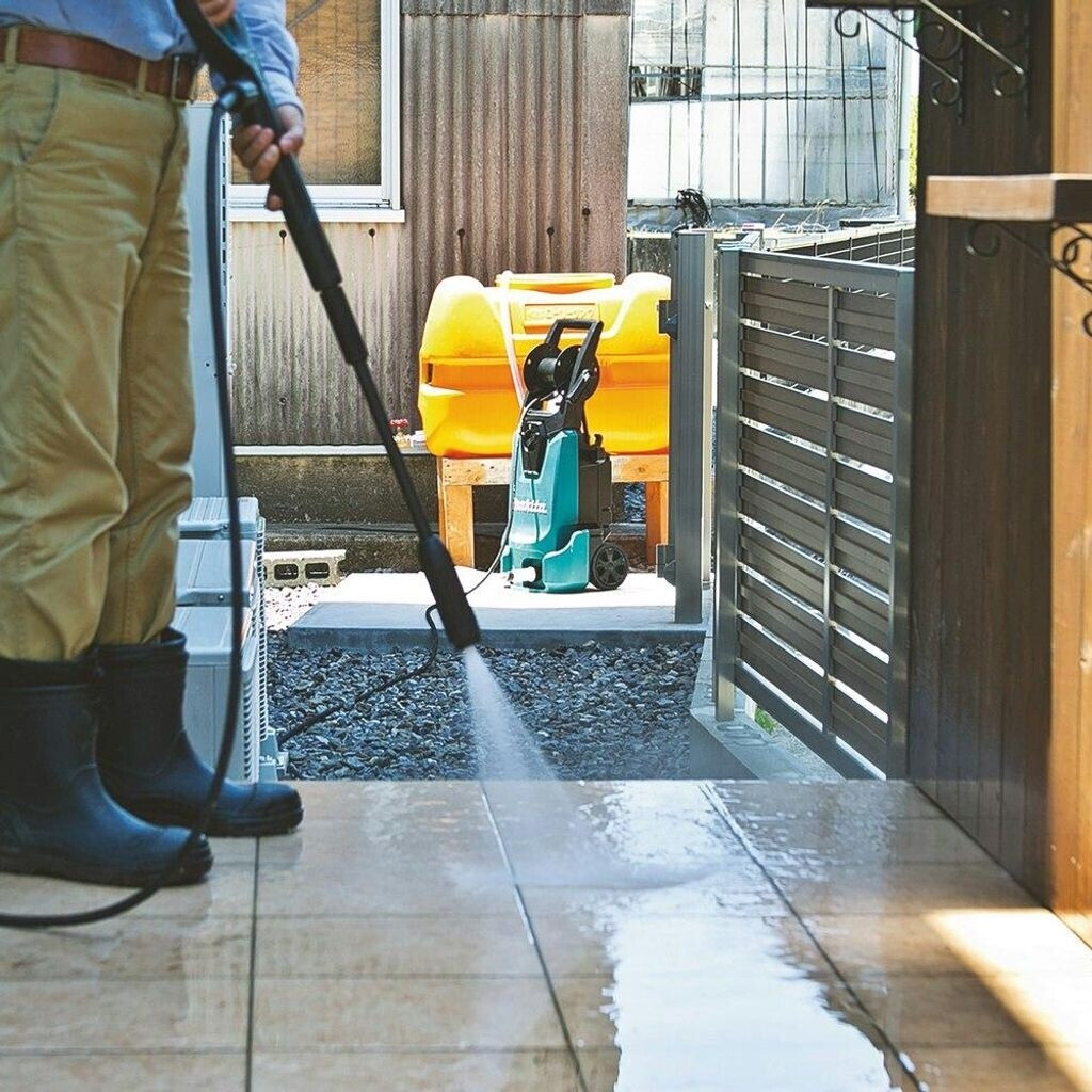 Makita HW 1300