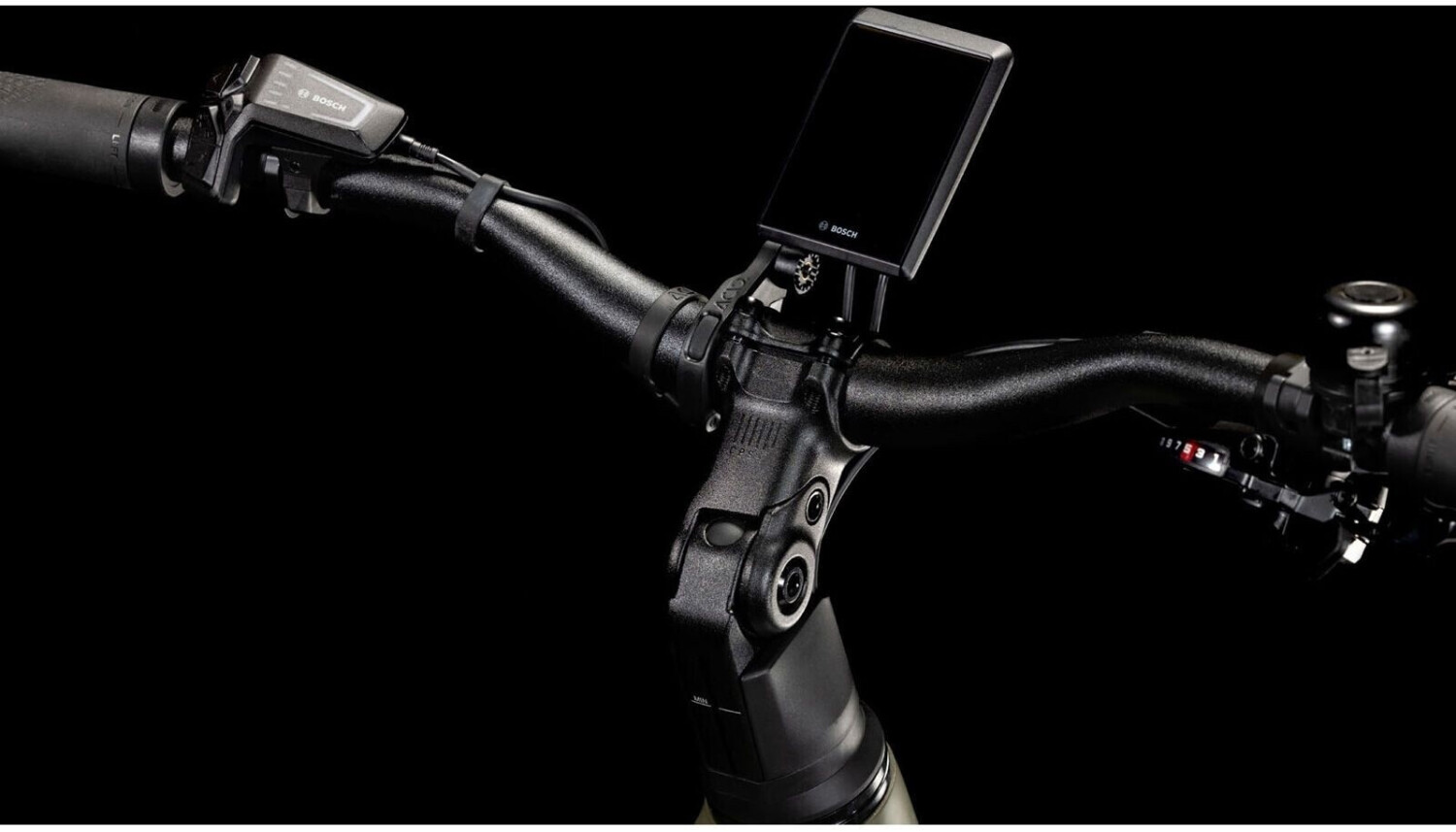Cube Kathmandu Hybrid Pro 800 (2025) Trapez dustyolive´n´gold
