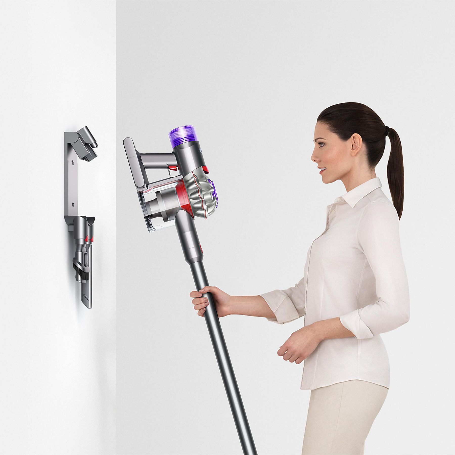 DYSON V8 Absolute (2022) Stielsauger, Akkubetrieb, 425 Watt