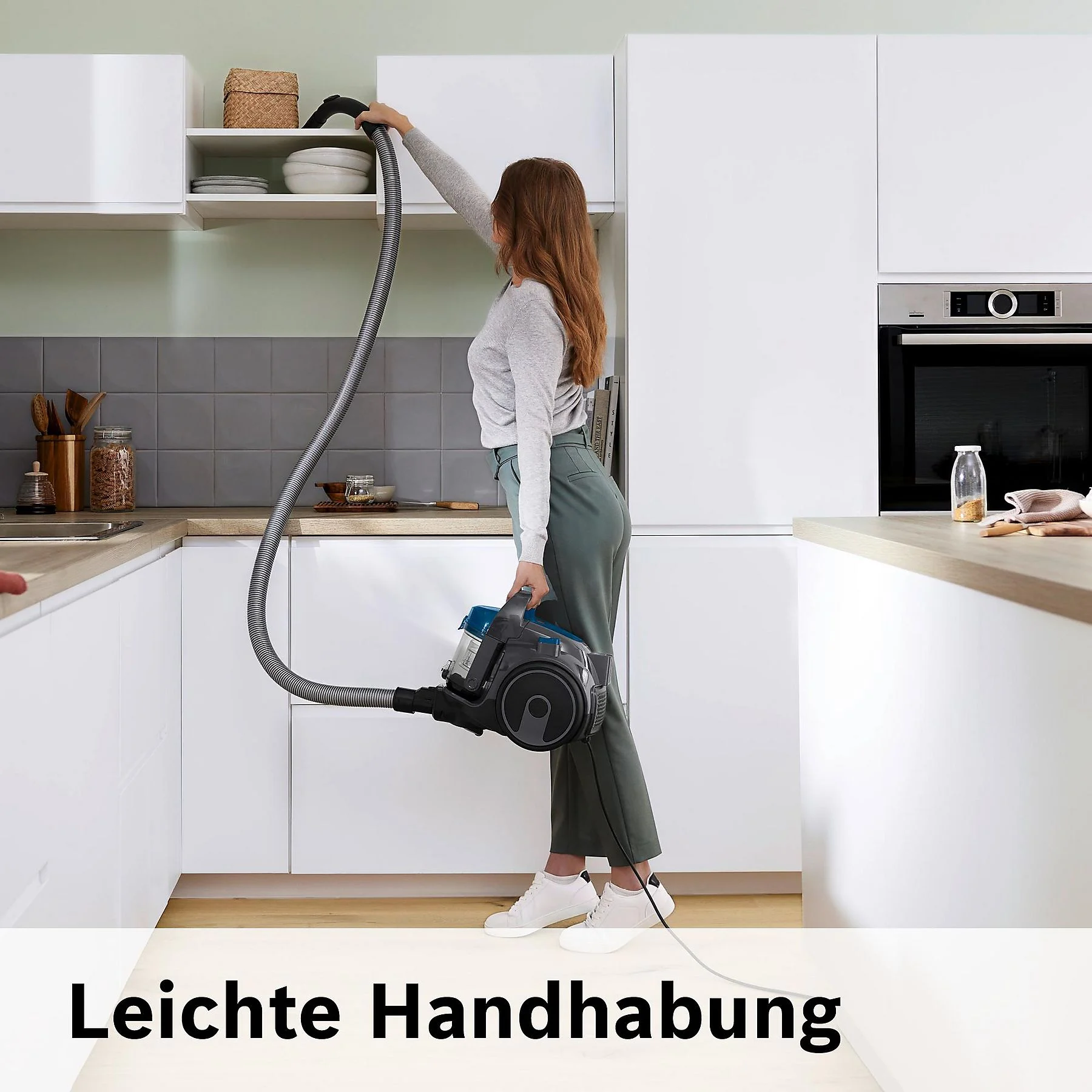 BOSCH BGC05A220A Staubsauger, maximale Leistung: 700 Watt