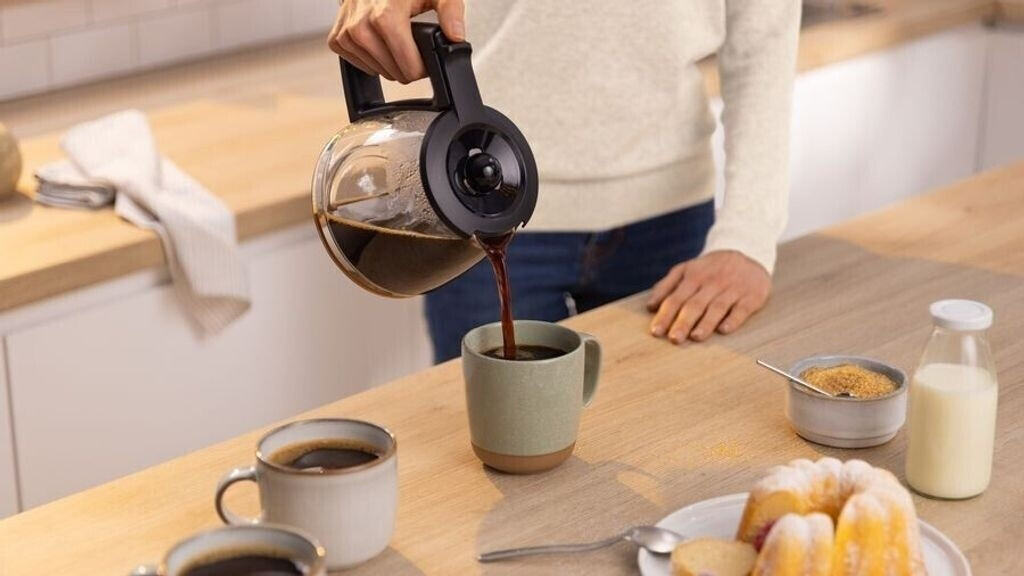 Bosch TKA3M133 MyMoment Kaffeemaschine mit Glaskanne schwarz