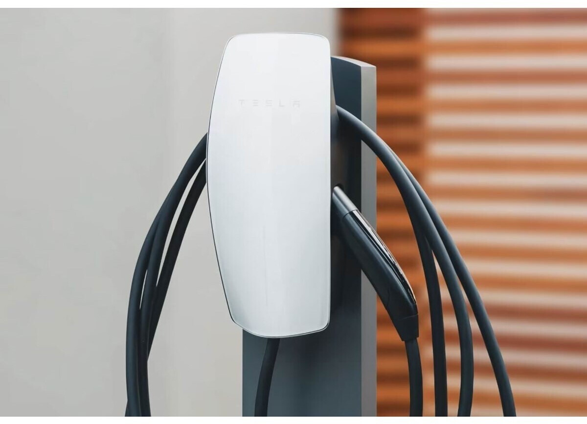 Tesla Wall Connector