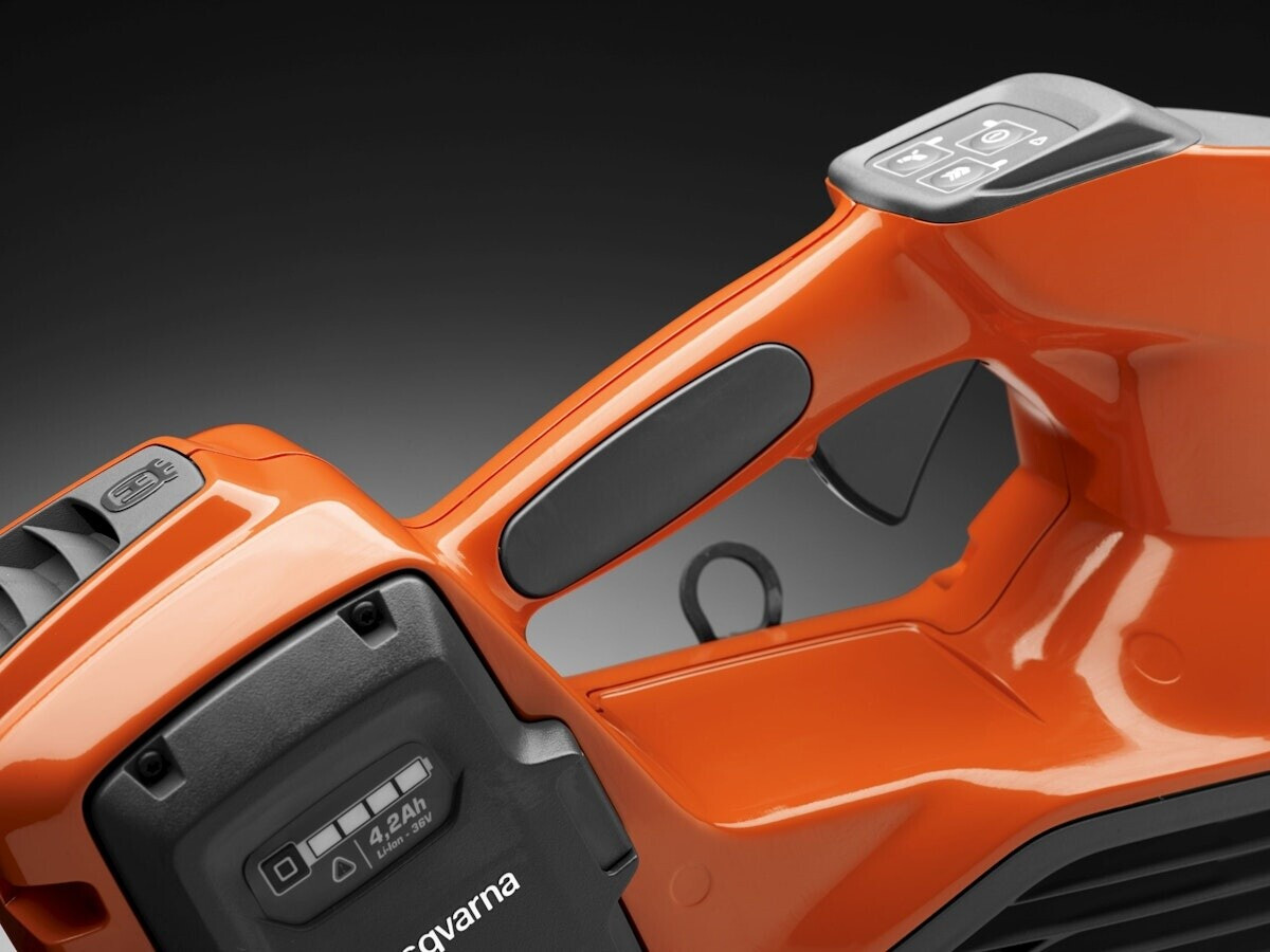 Husqvarna 536LiB (ohne Akku und ohne Ladegerät)