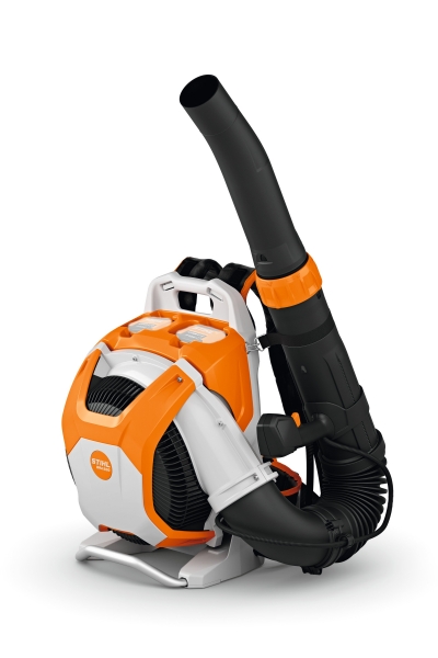 STIHL BRA 500 mit 2x Akku AP 500 S und Ladegerät AL 501