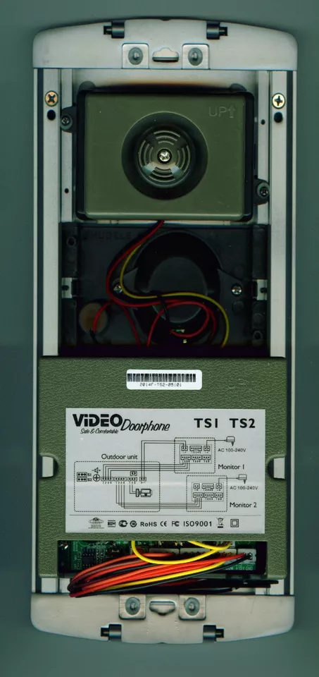 BALTER EVO-HD Video Türsprechanlage, 1 Familienhausklingel, 2 x 7 Zoll HD Monitore, Full HD Kamera