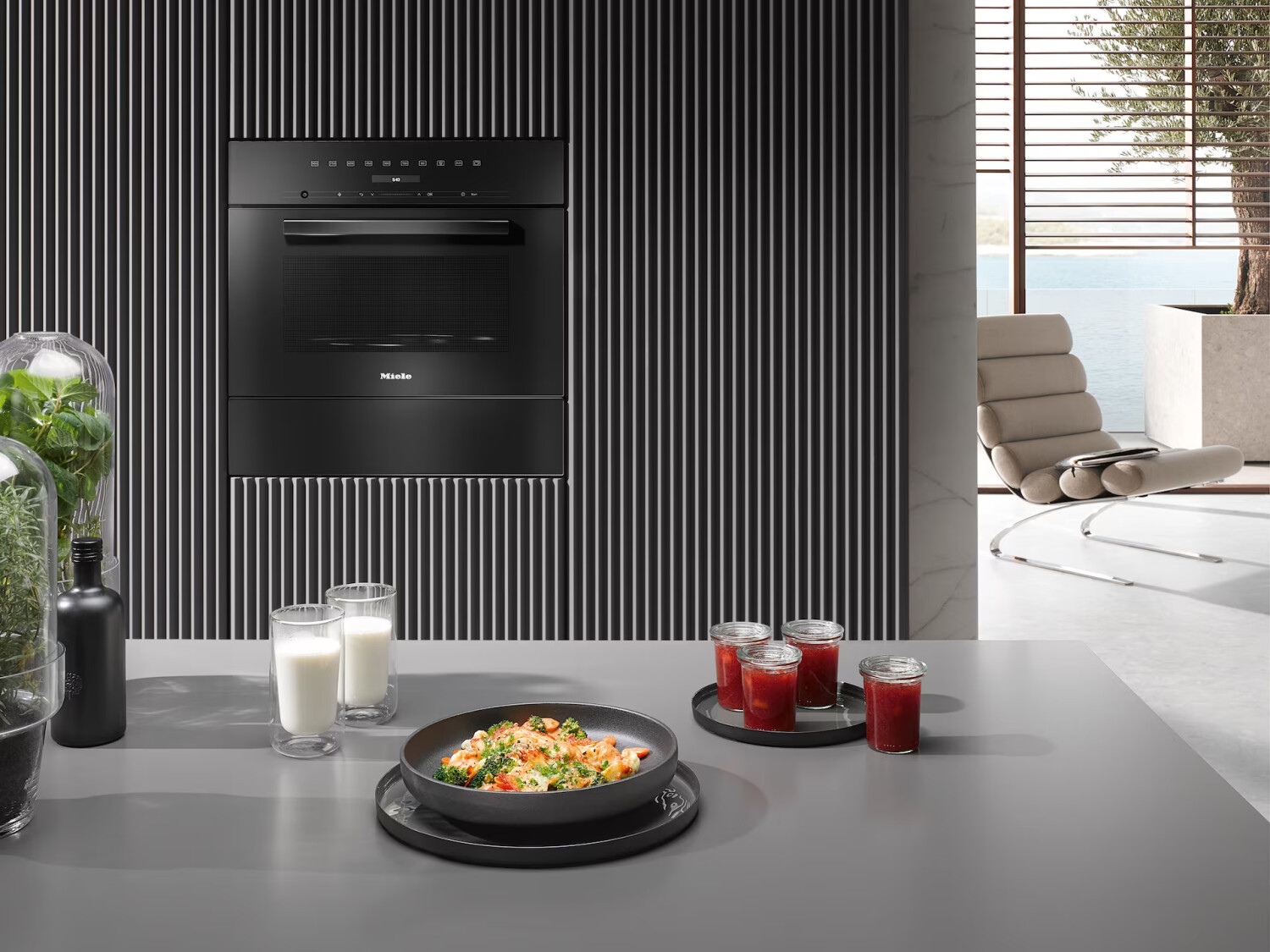 Miele M 7244 TC schwarz