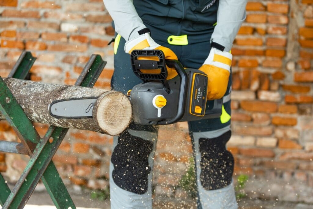 Stiga CS 700e