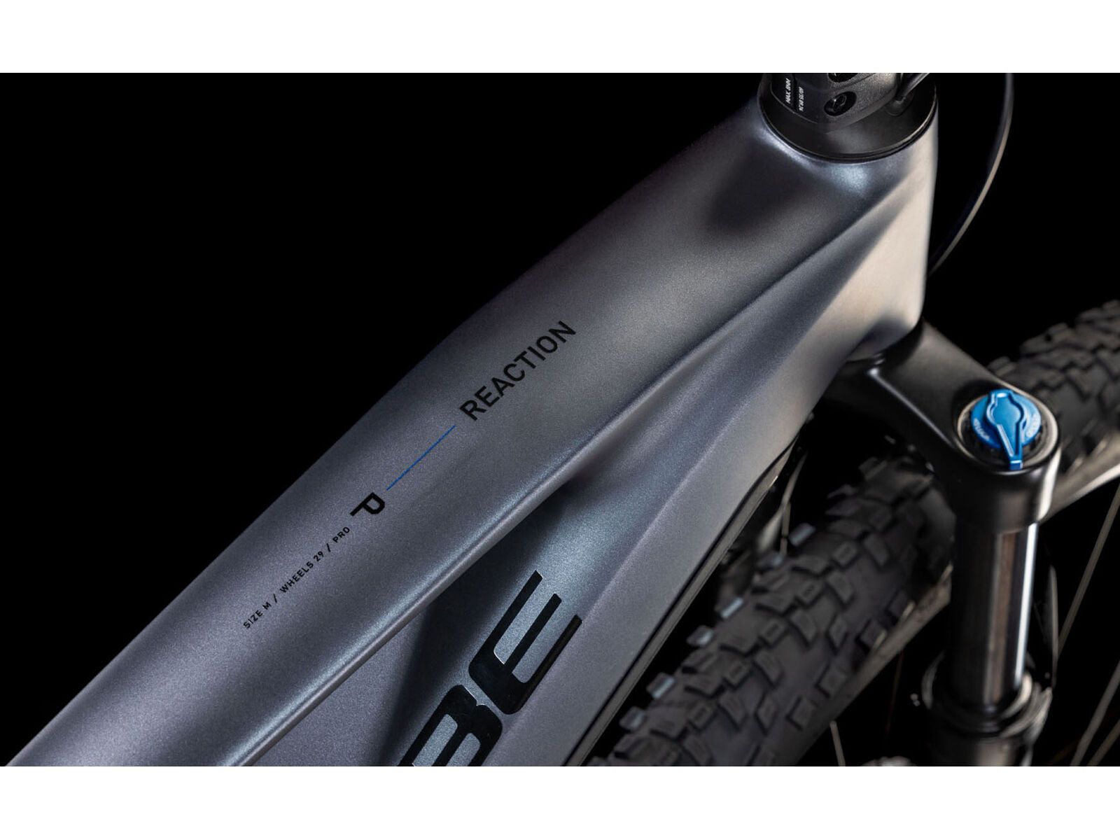 Cube Reaction Hybrid Pro 800